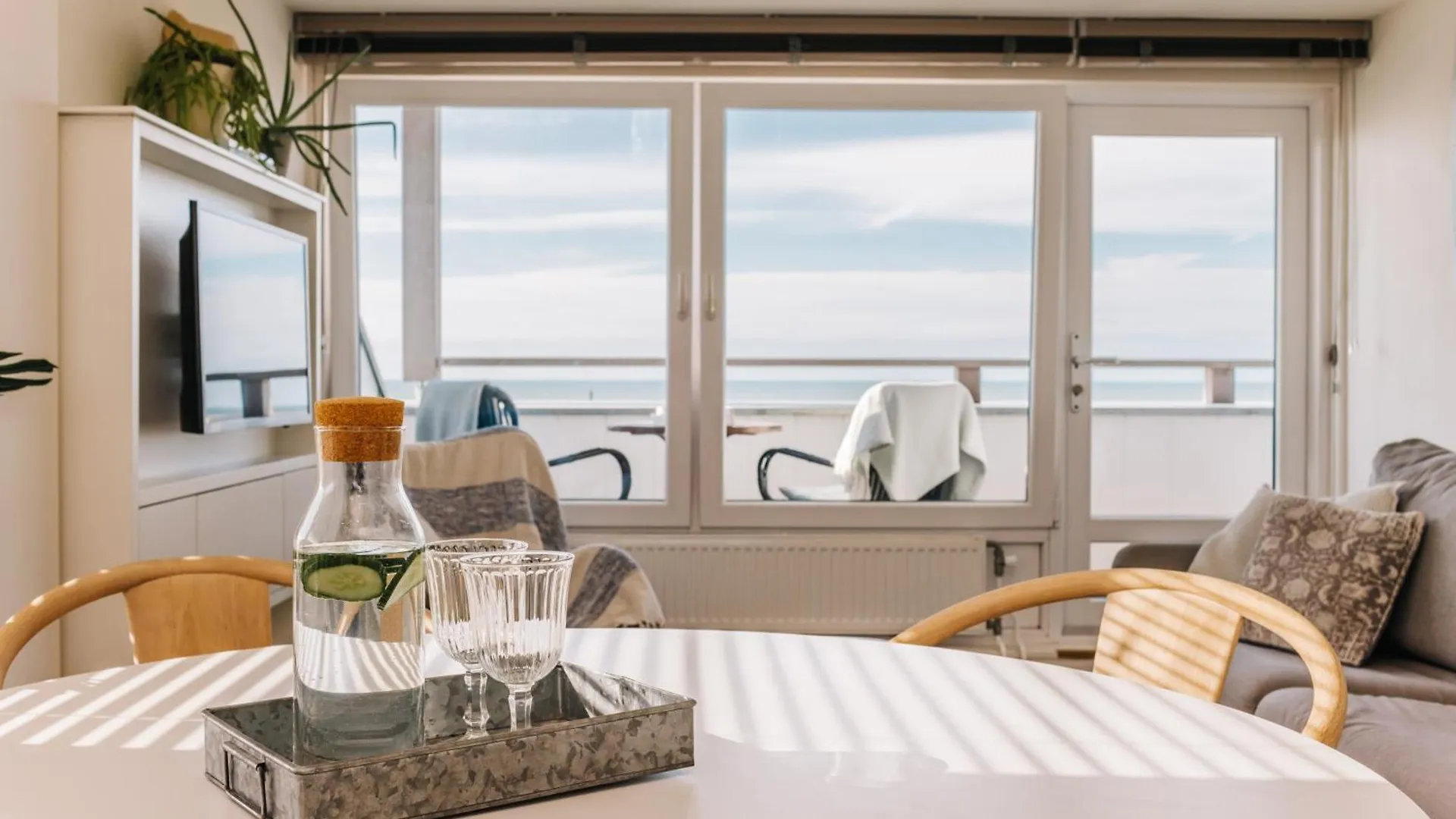Boulevard 5 Zandvoort 3*,